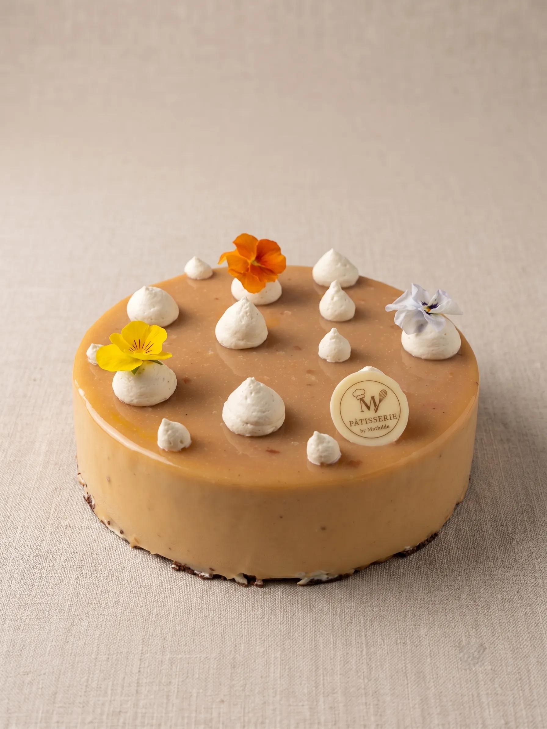 Entremet Mangue passion : mousse à la vanille de Madagascar et mangue passion